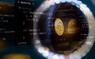 南安 api php源码,下载的php源码怎么运行呢？